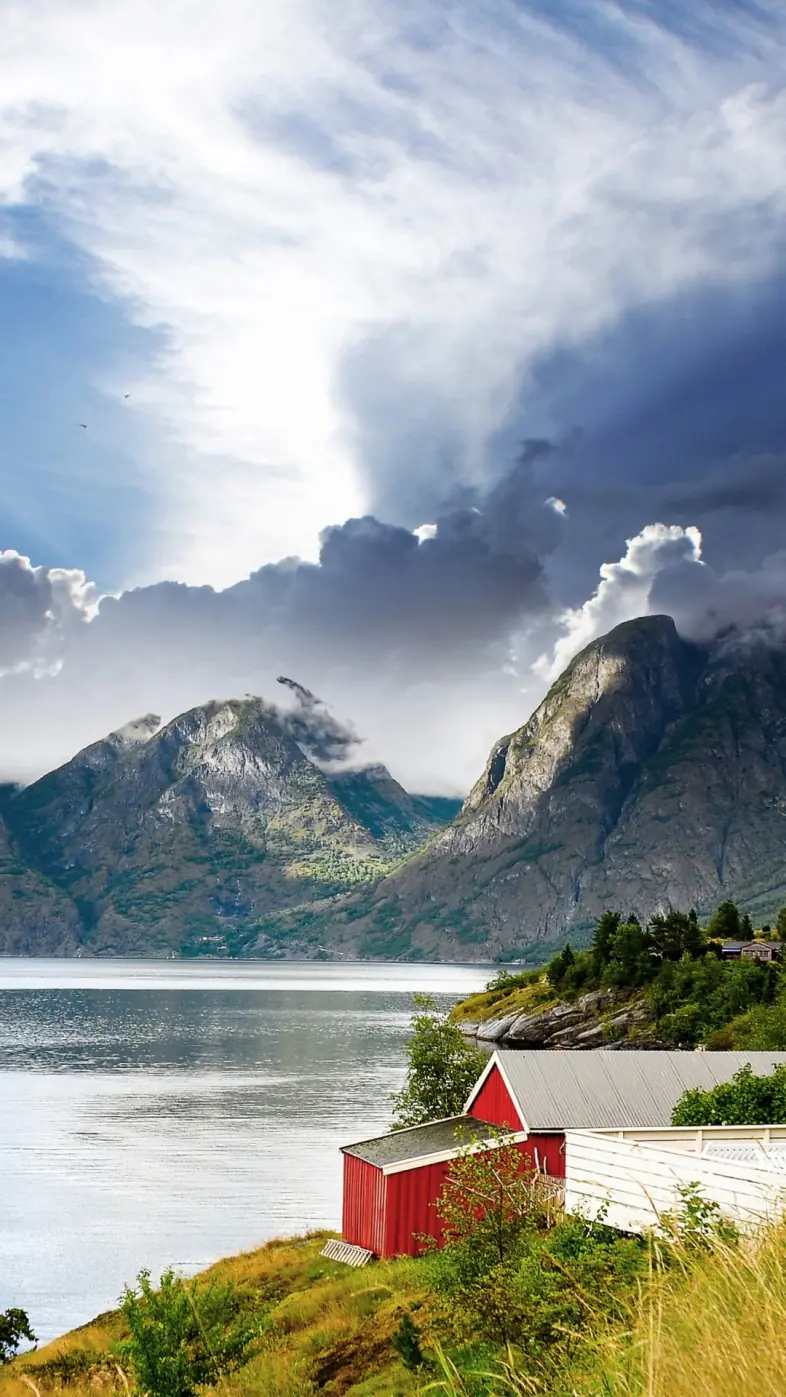 Beautiful mountains wallpaper