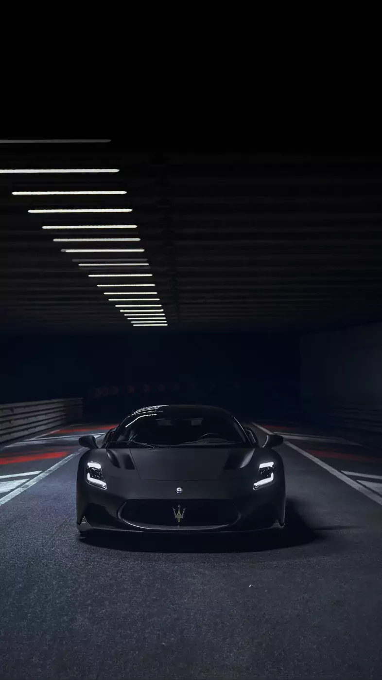 Maserati MC20 car wallpaper