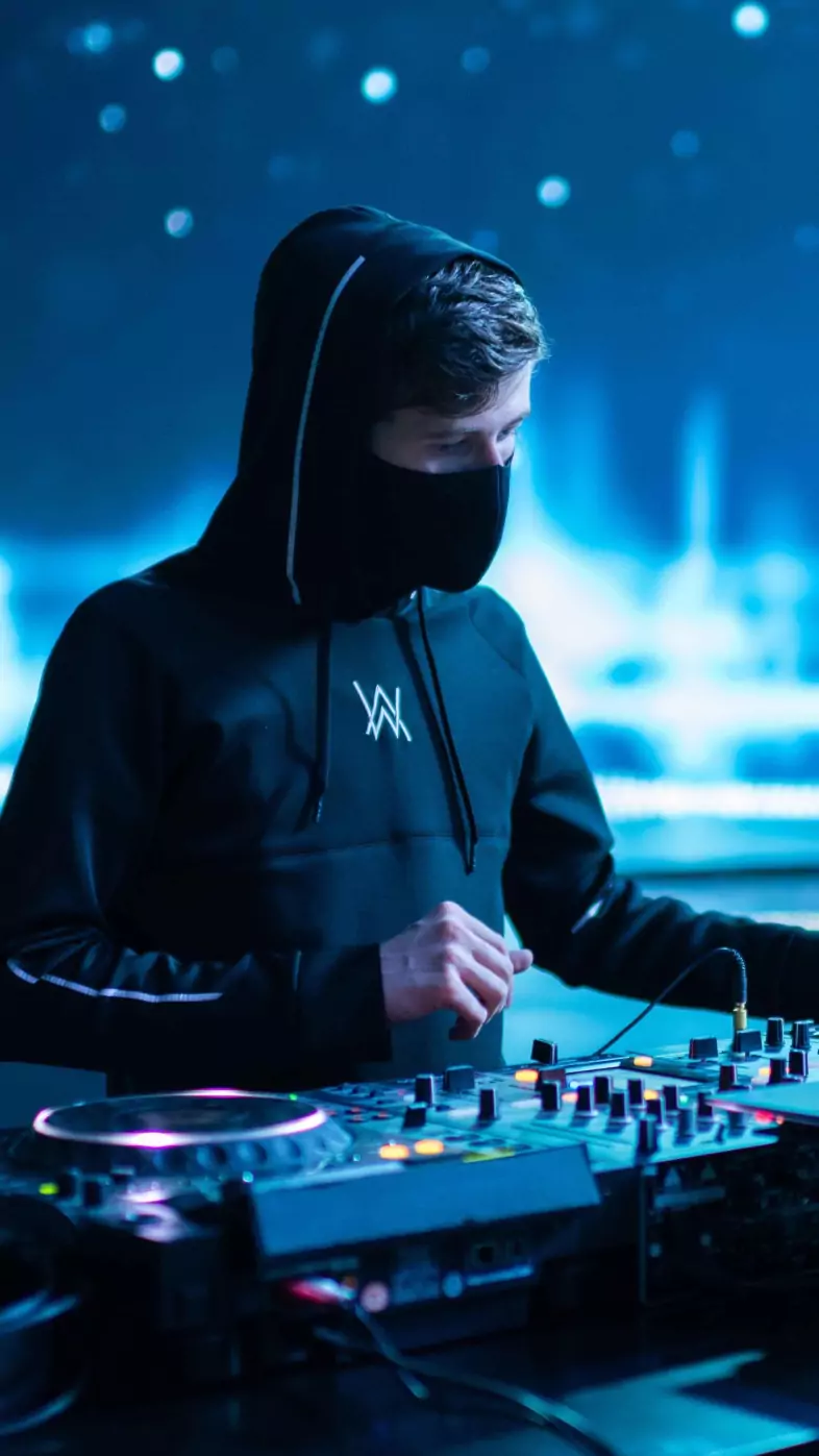 alan walker1 wallpaper