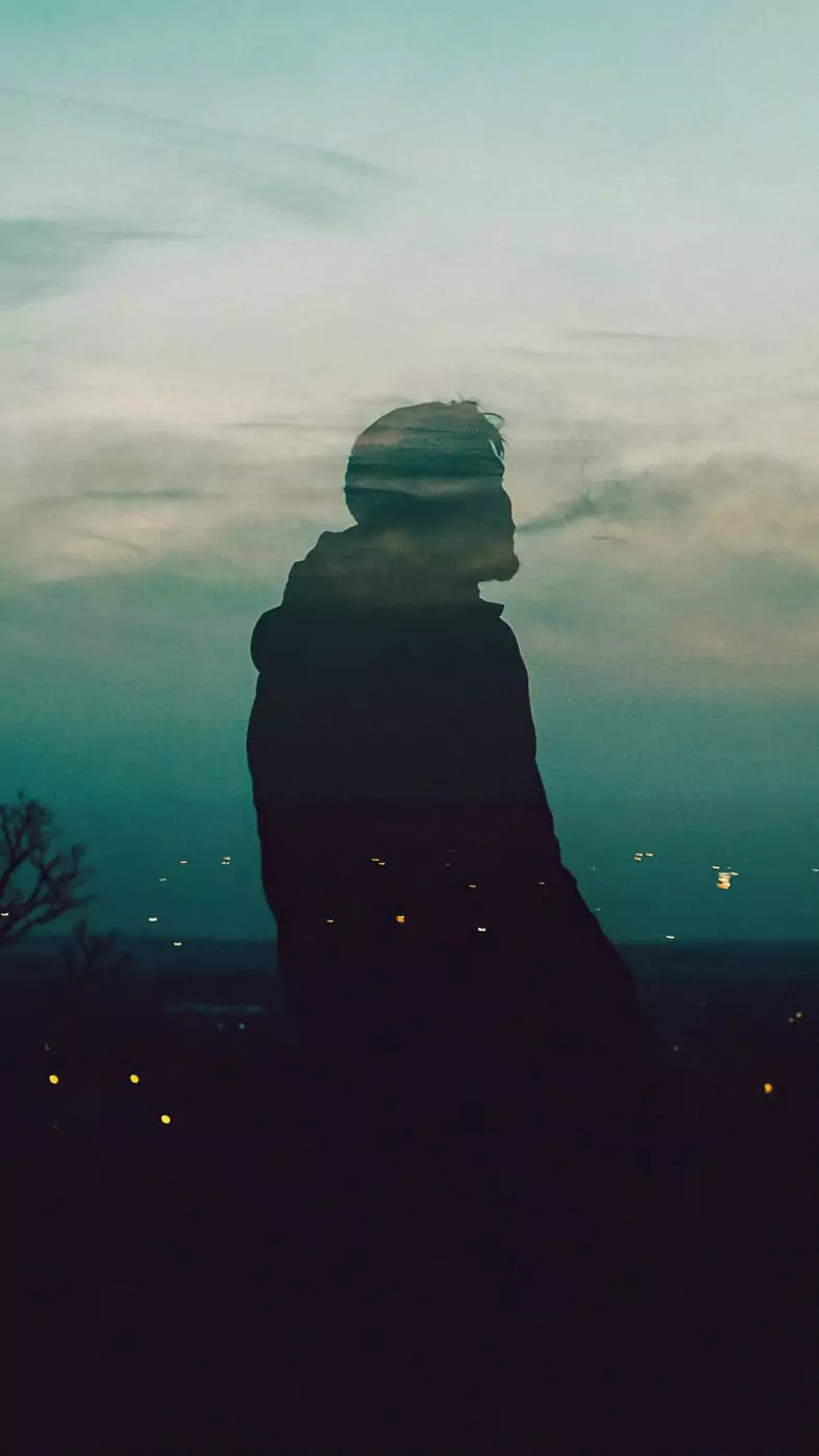 alone boy silhouette wallpaper