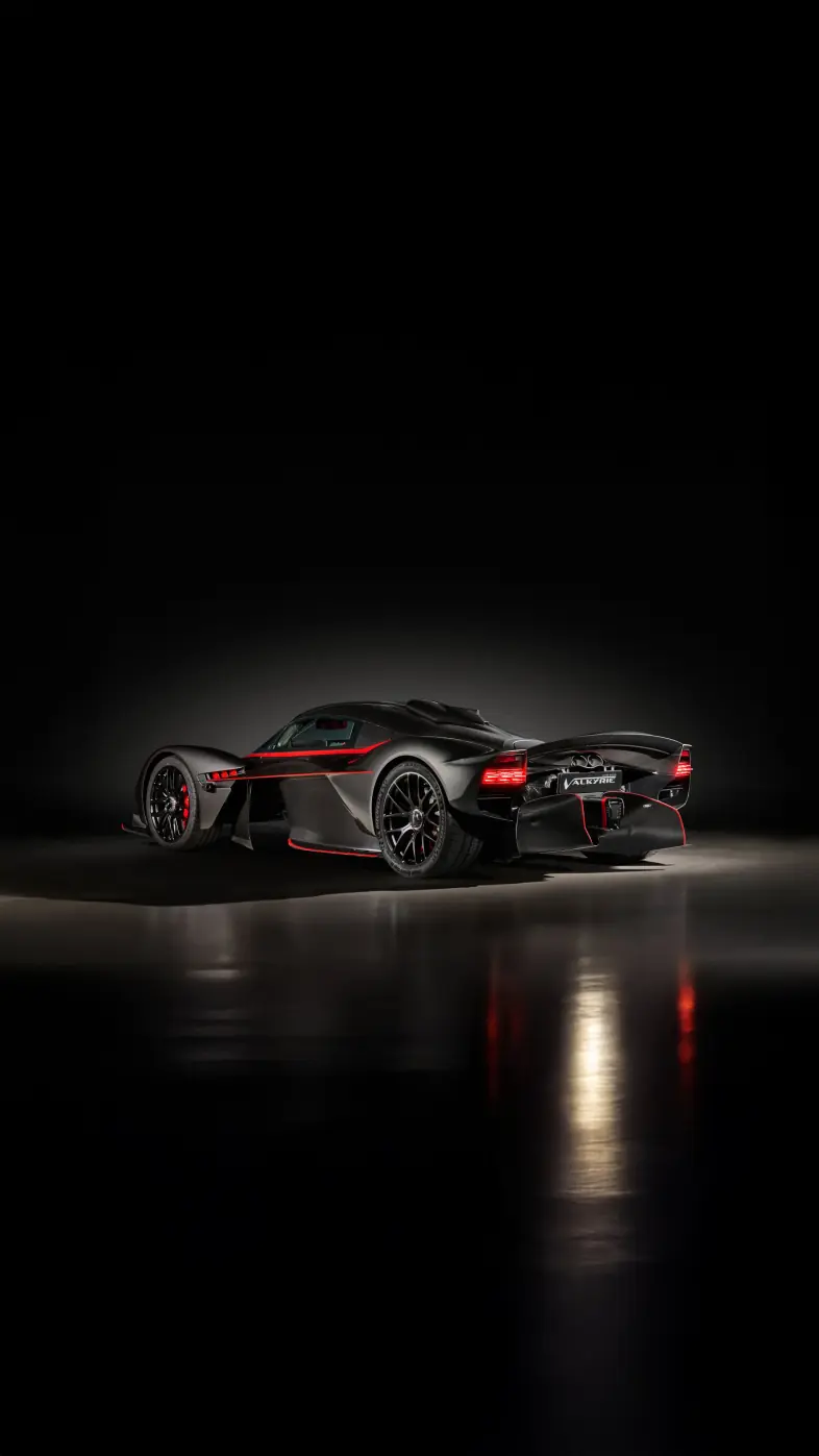aston martin valkyrie car wallpaper