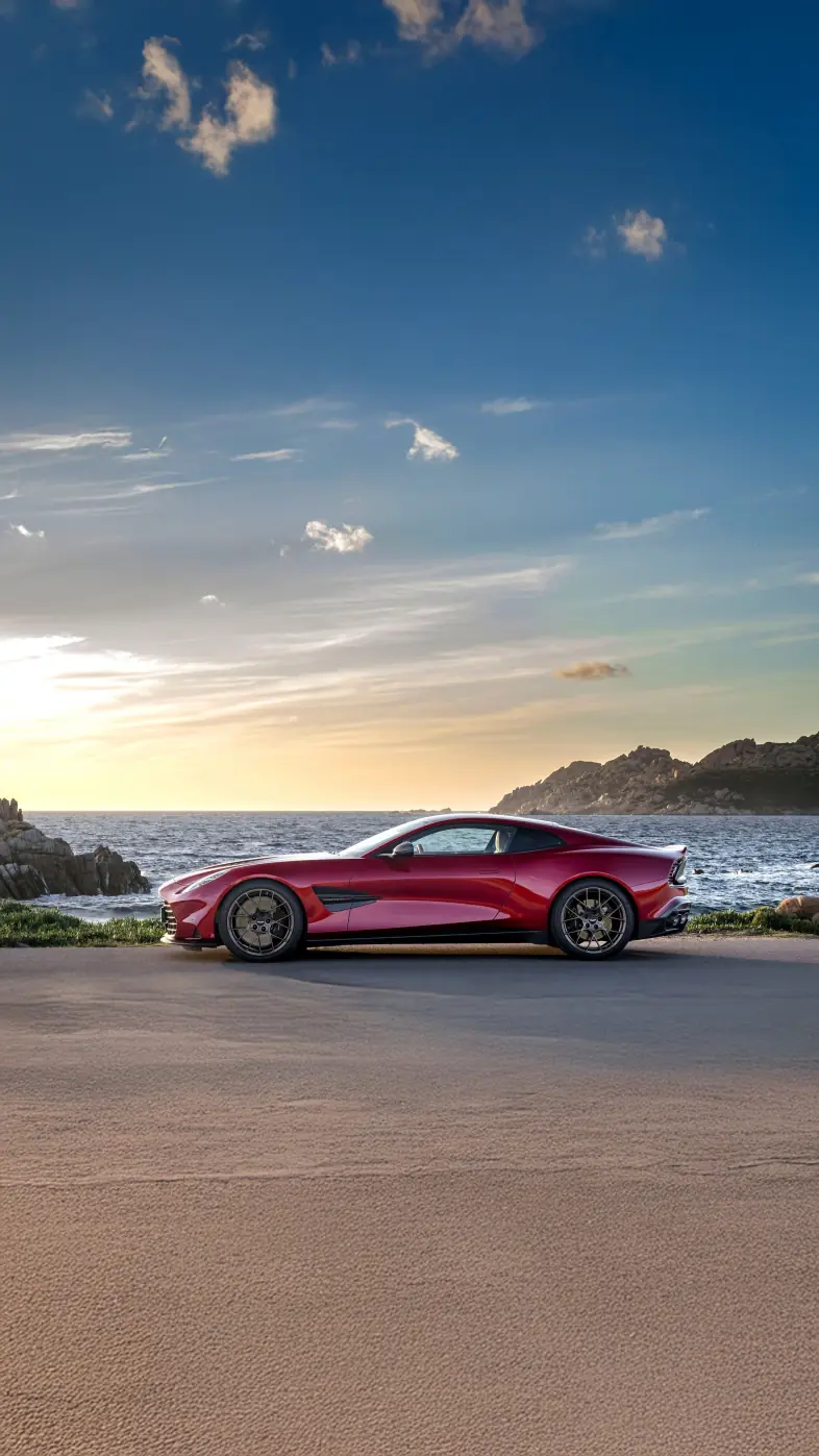 aston martin vanquish car wallpaper