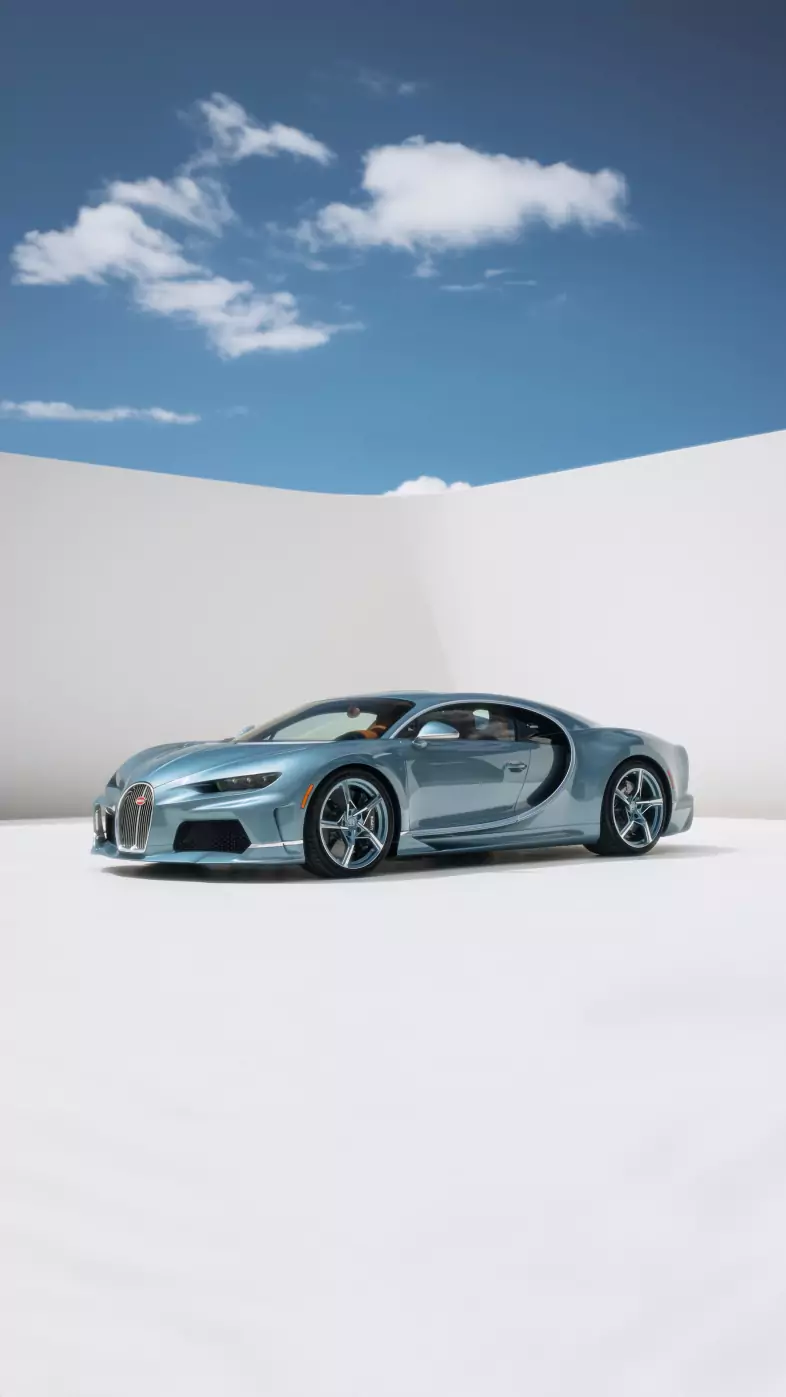 bugatti chiron sport car wallpaper
