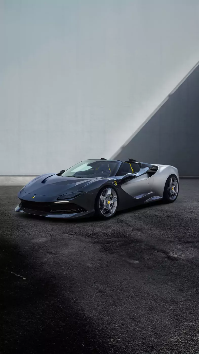 ferrari sp 8 car wallpaper