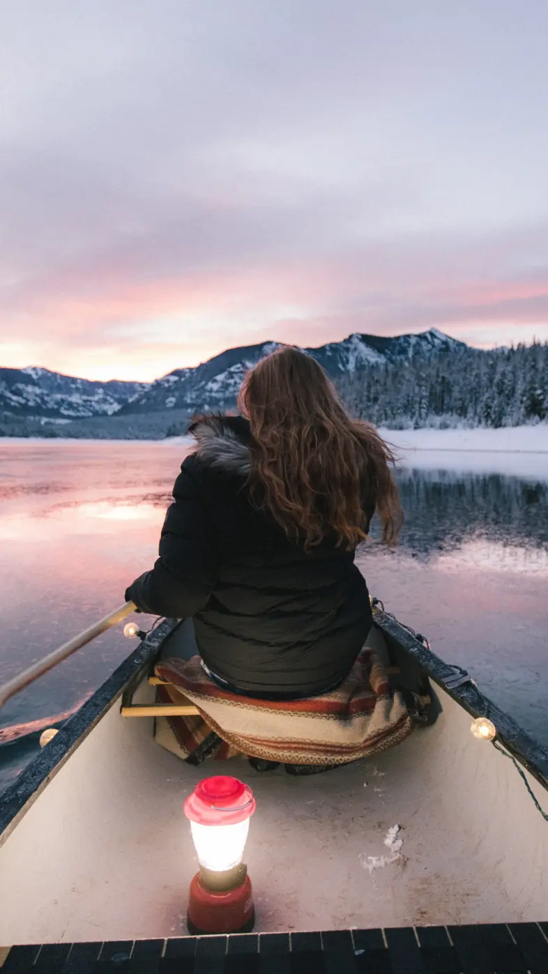 girl boat ride wallpaper