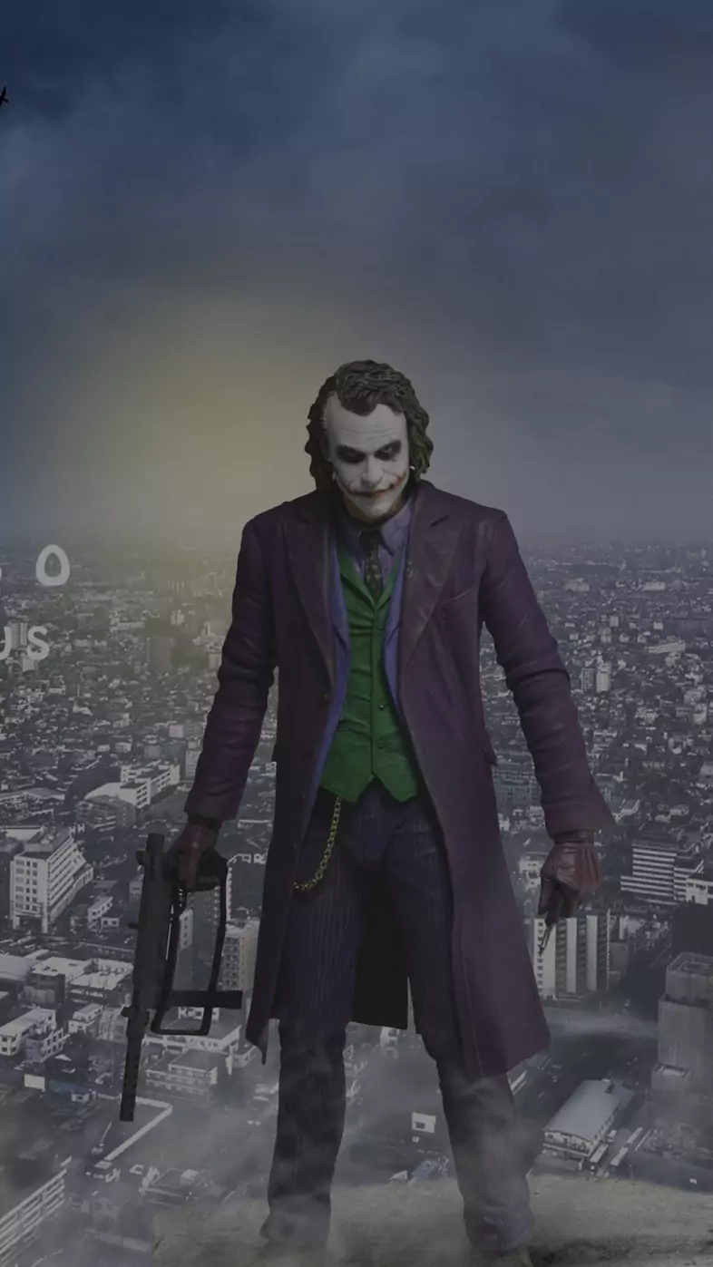 joker in gotham city wallpaper
