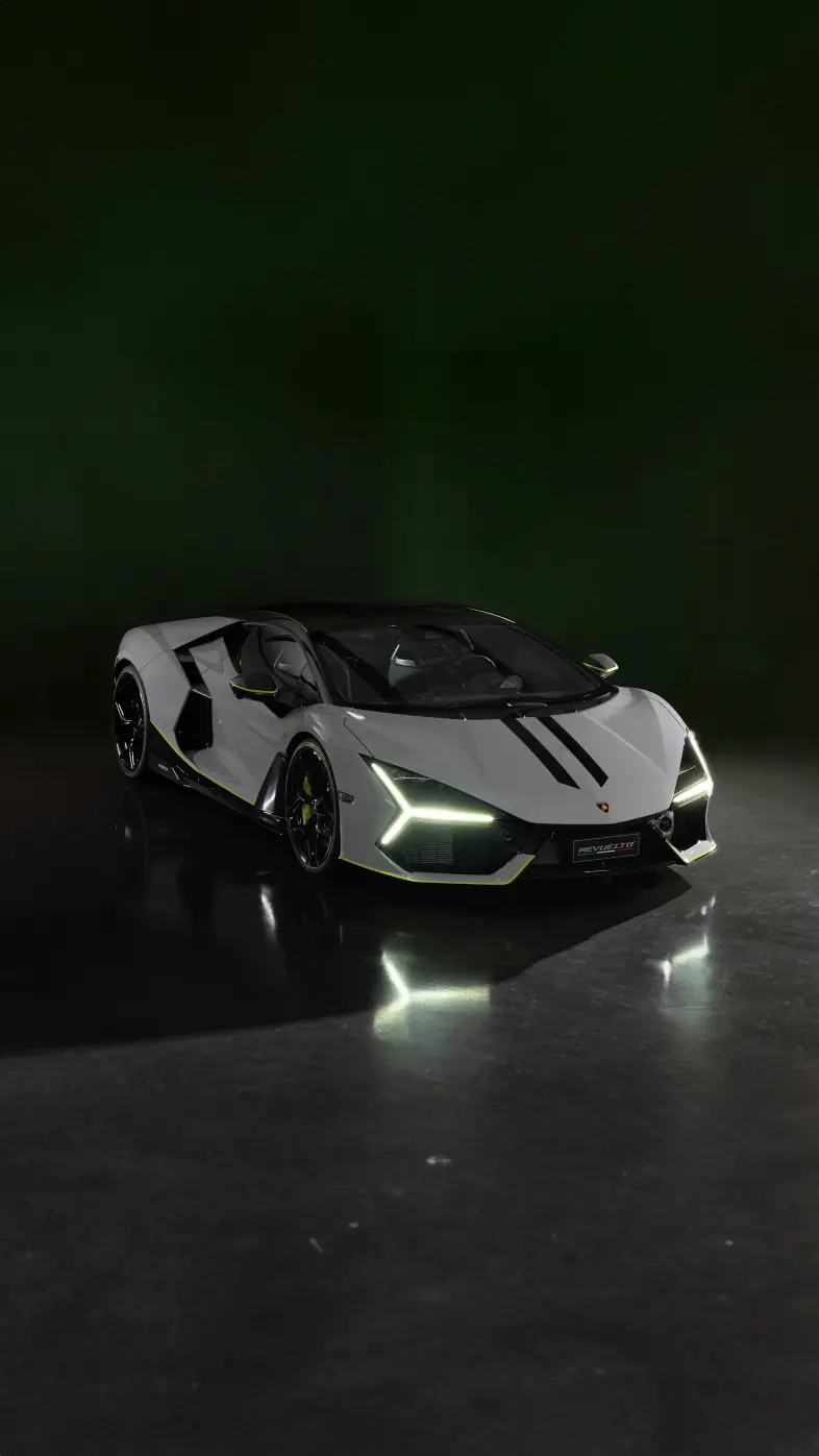 lamborghini revuelto car wallpaper