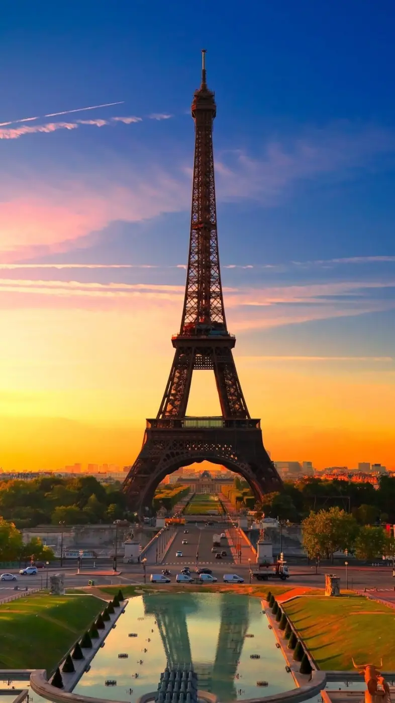 paris tower  wallpaper