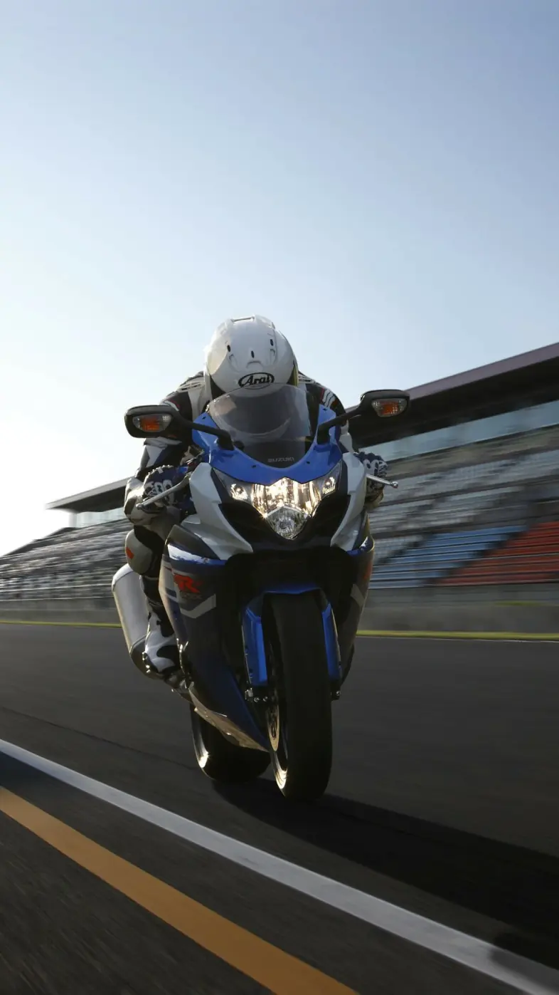 suzuki gsx r1000 bike wallpaper