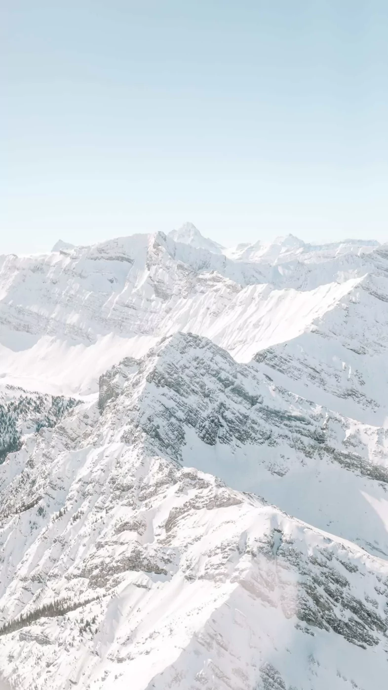 white aesthetic mountain wallpaper