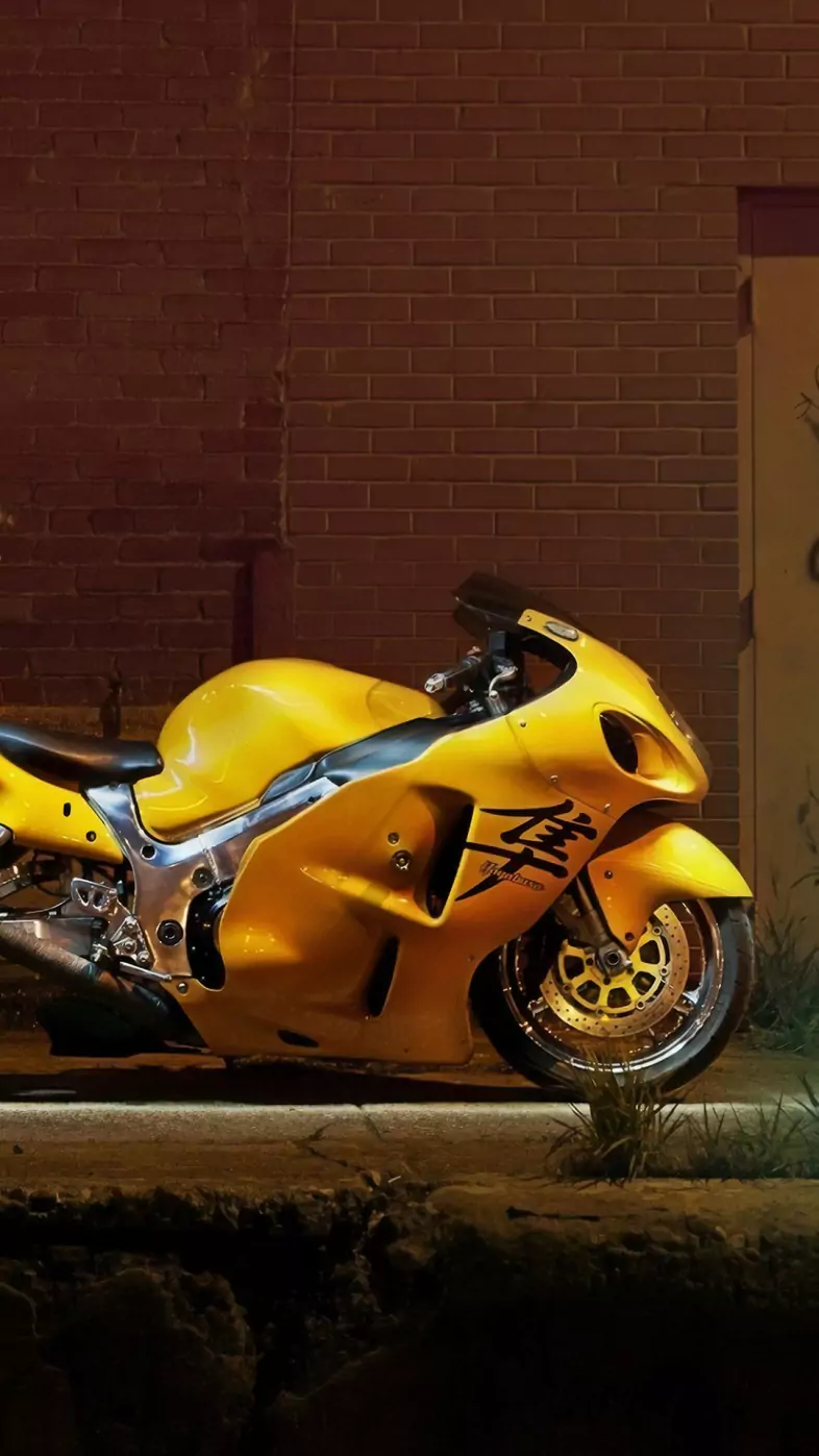 yellow hayabusa wallpaper